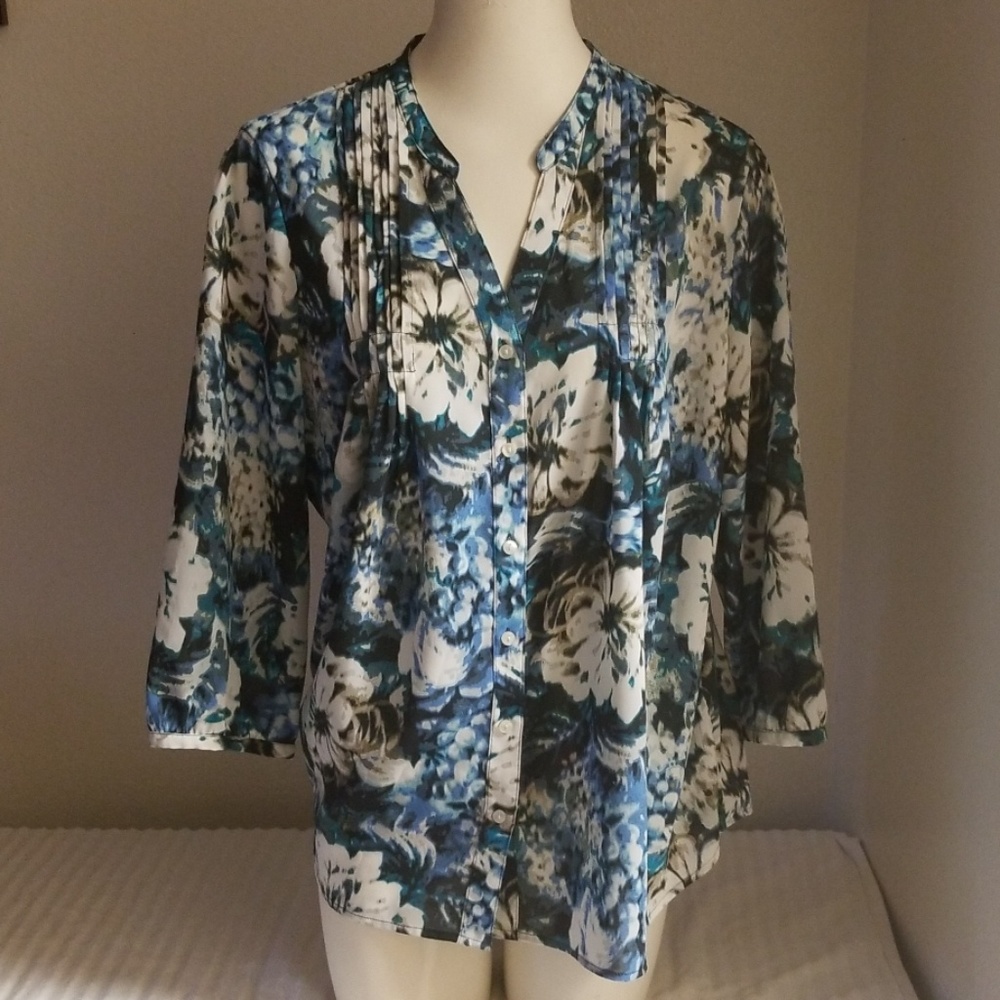 Womens Size Large L IZOD floral Print Sheer top H)